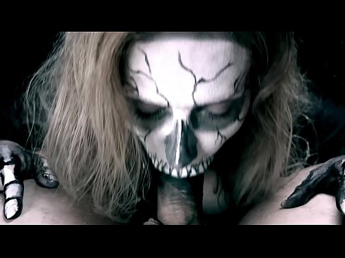 ❤️ Dæmonisk pige suger pik med sin sorte mund og sluger sperm. ☑ Super porno at da.xxxnd.ru ❌️❤